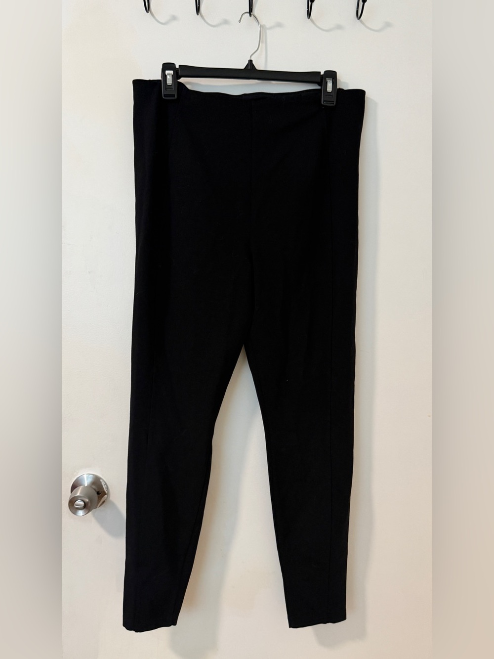 Liverpool Los Angeles Nikki Mid Rise Stretch Ponte Leggings Pants